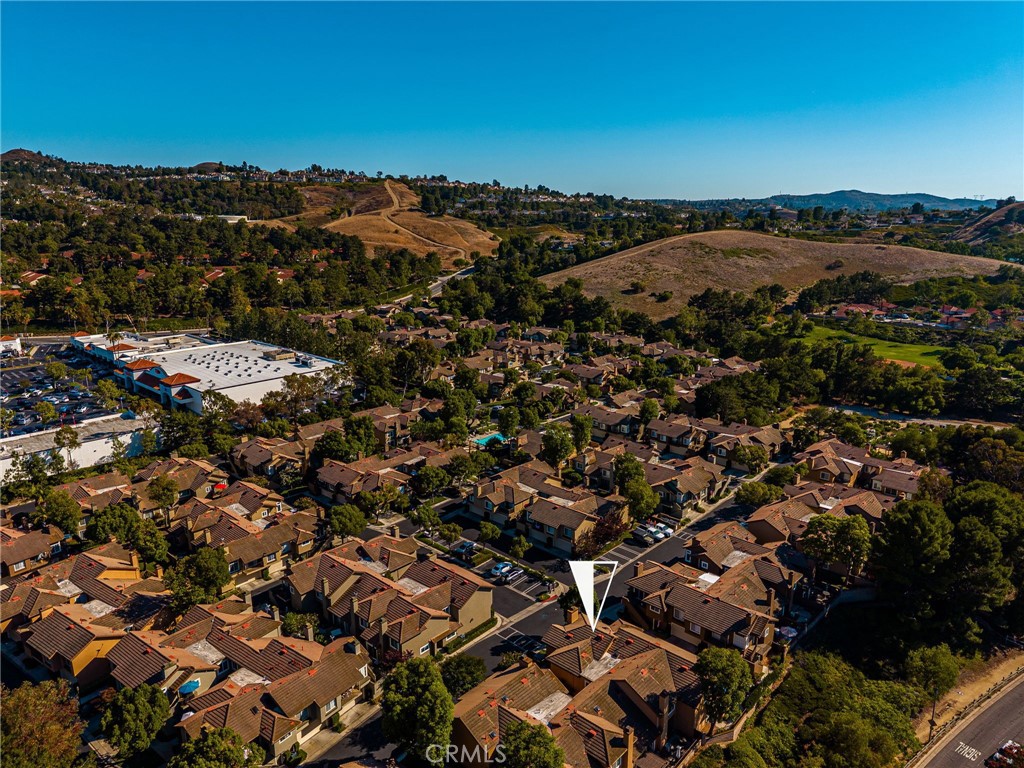 8131 E Oak Ridge