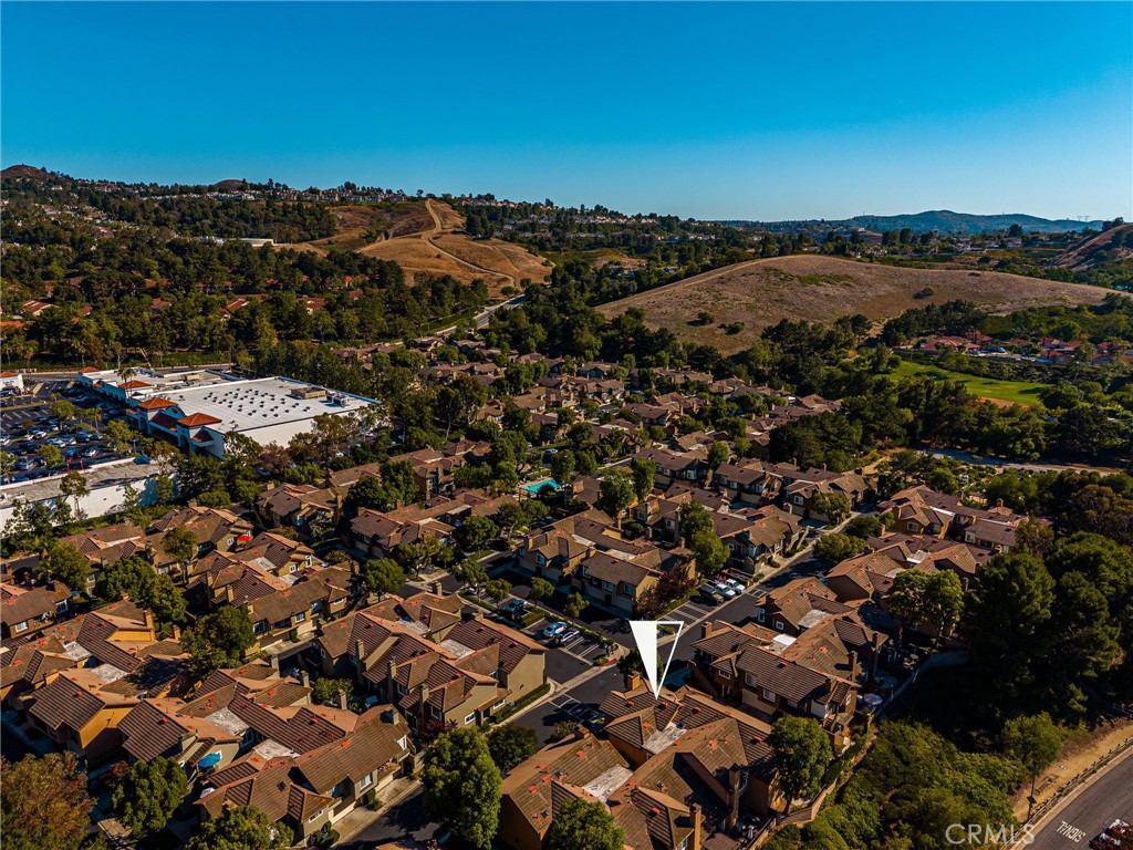 8131 E Oak Ridge