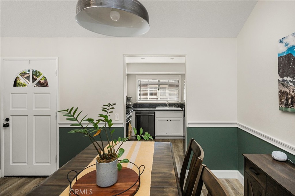 8131 E Oak Ridge