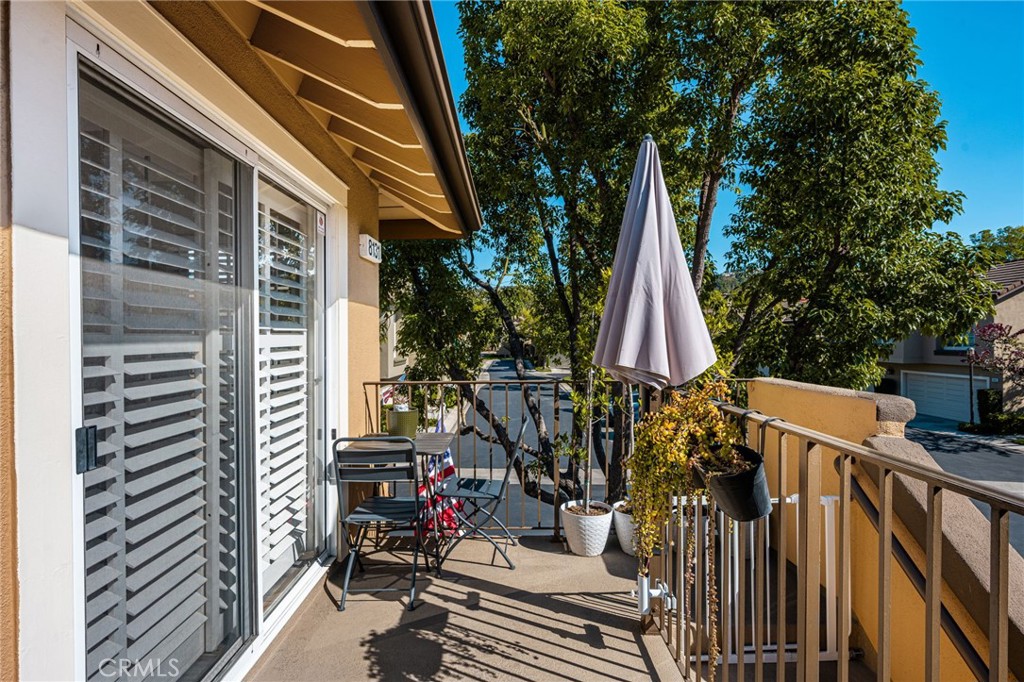 8131 E Oak Ridge