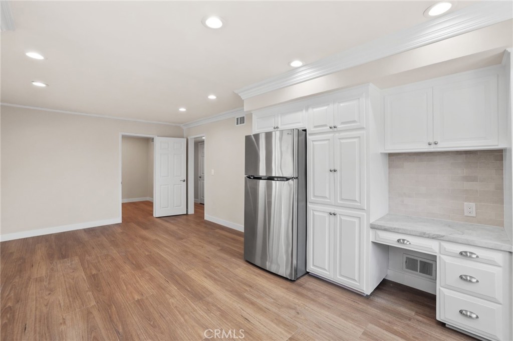 2932 Bostonian