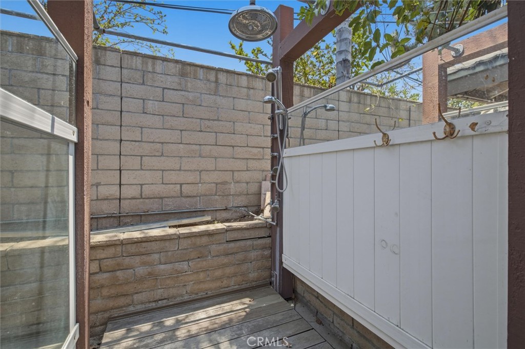 17202 La Collette Place