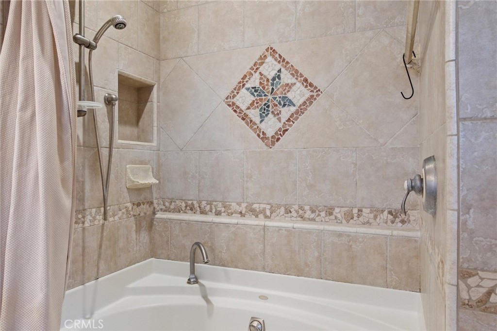 17202 La Collette Place