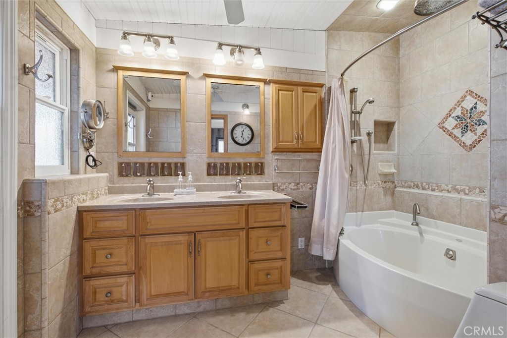 17202 La Collette Place