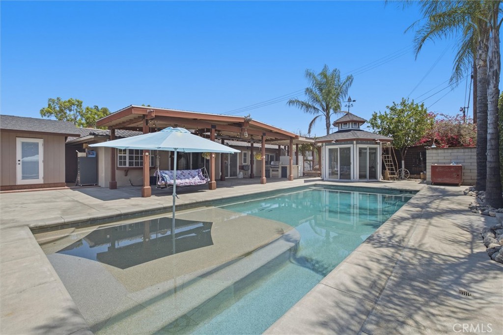 17202 La Collette Place