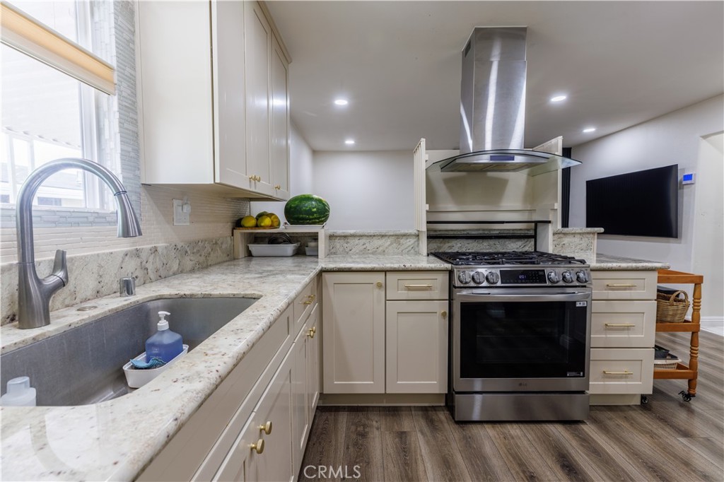 9200 Westminster 87