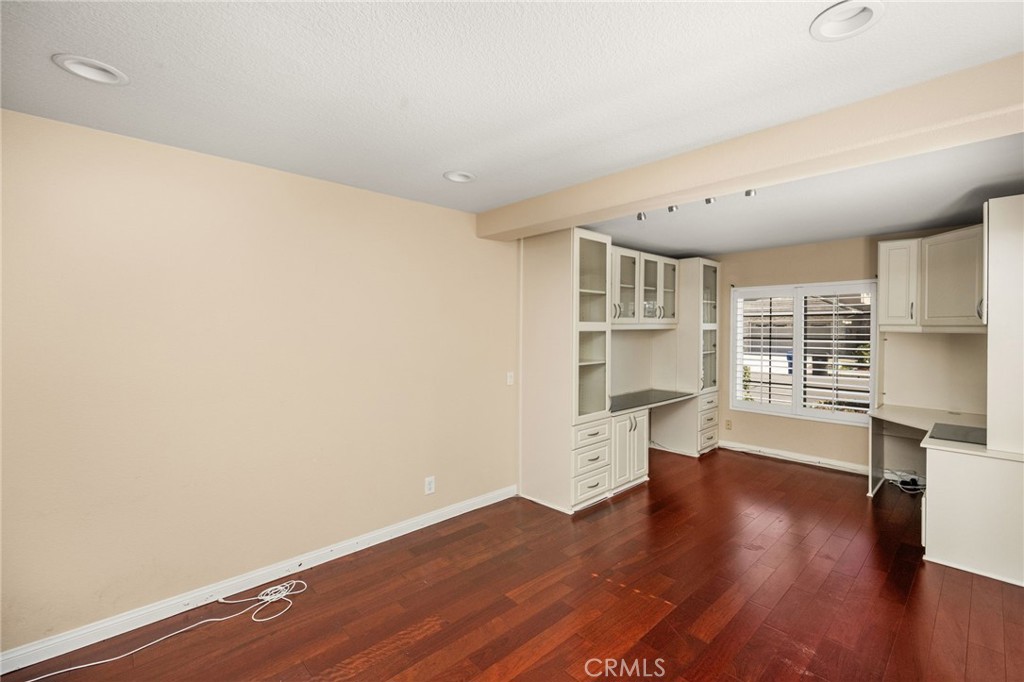 4867 Tremezzo