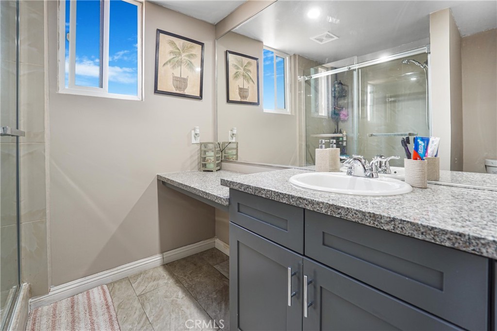 40785 Johnston