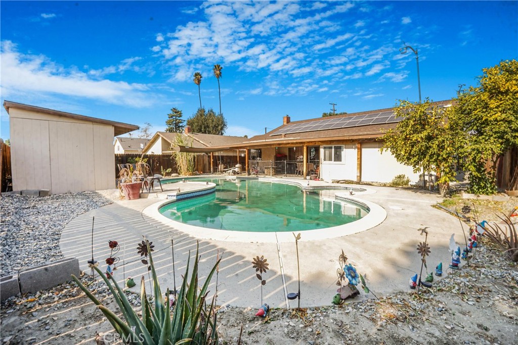 40785 Johnston