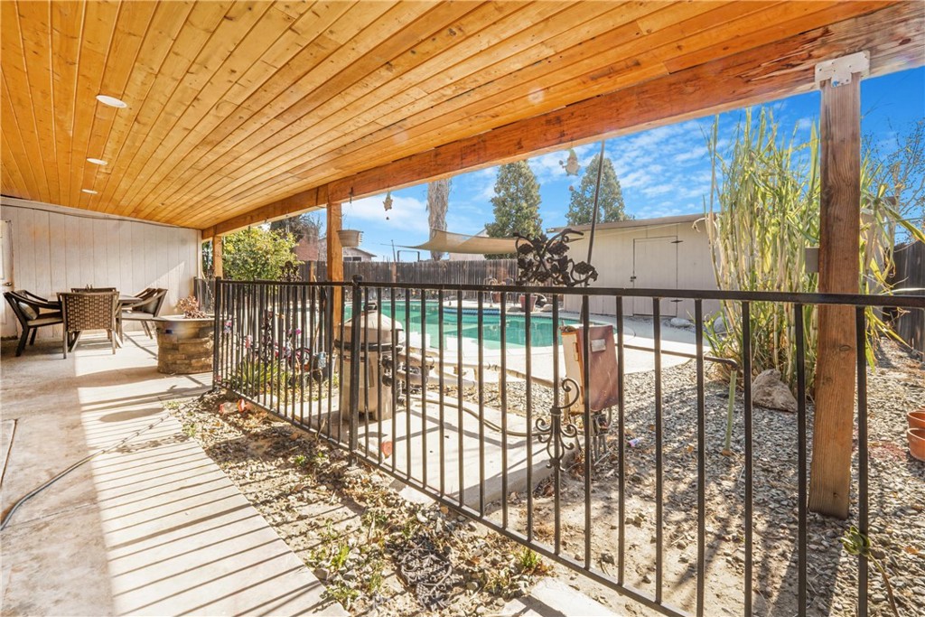 40785 Johnston