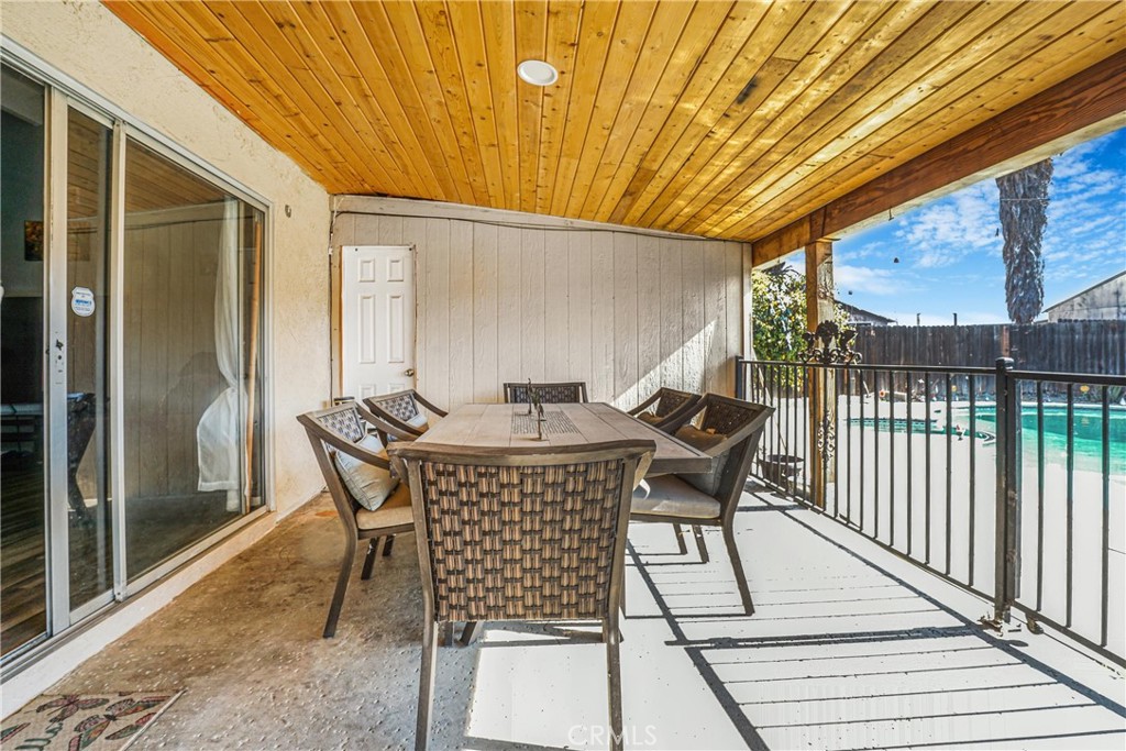 40785 Johnston