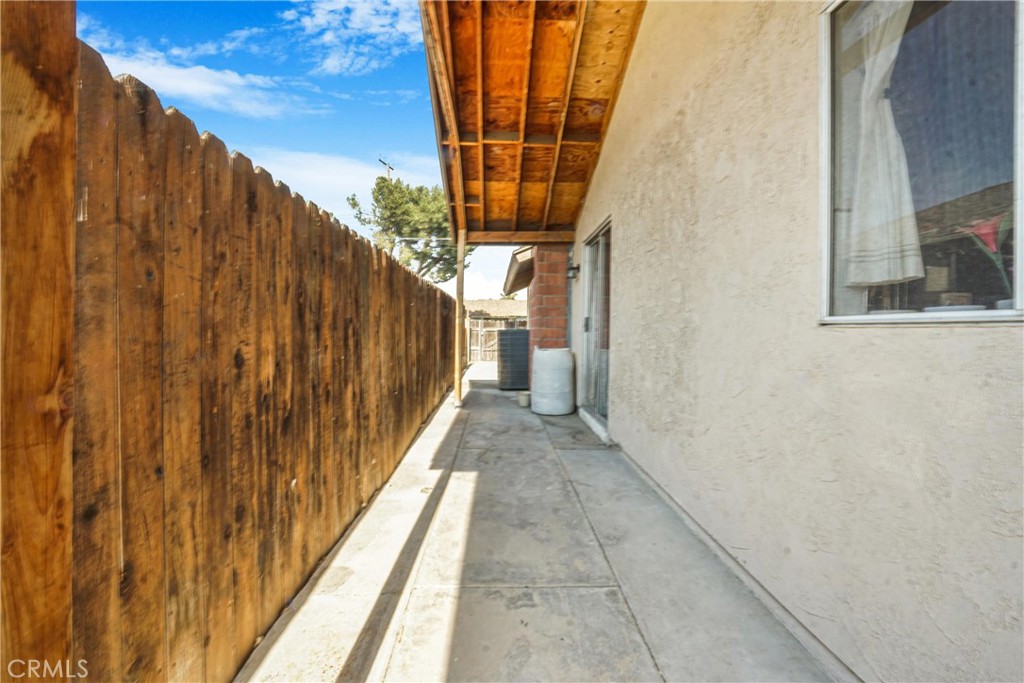 40785 Johnston