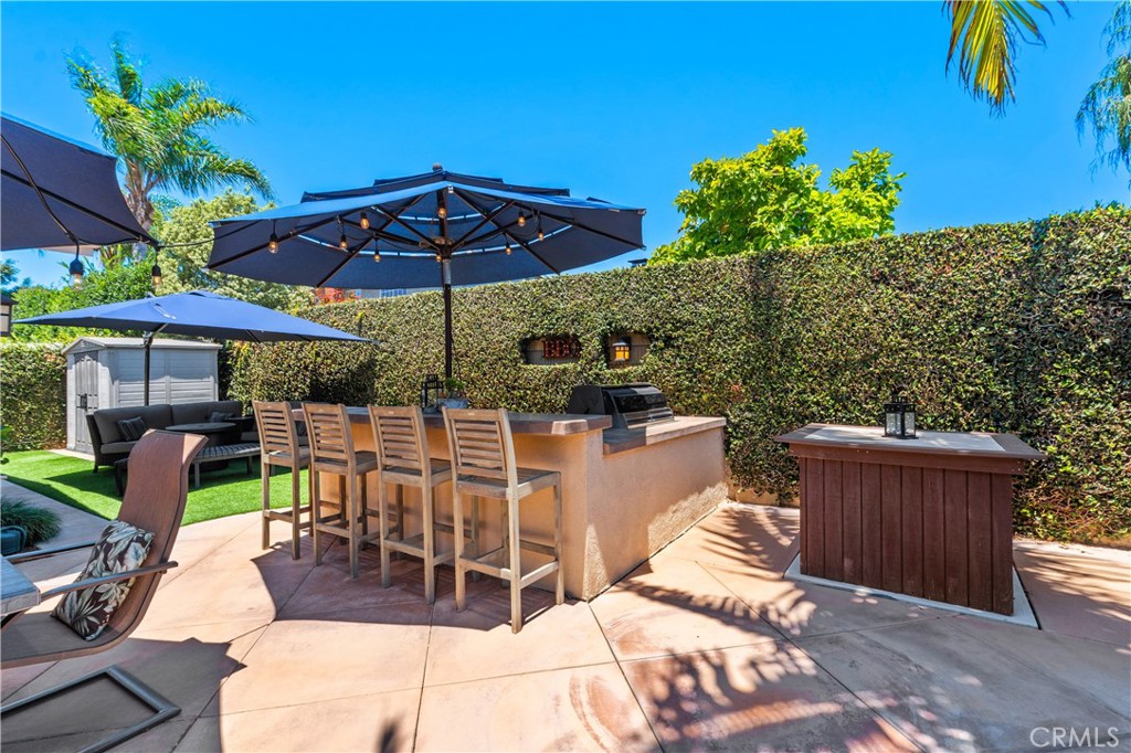 4589 Hazelnut Avenue