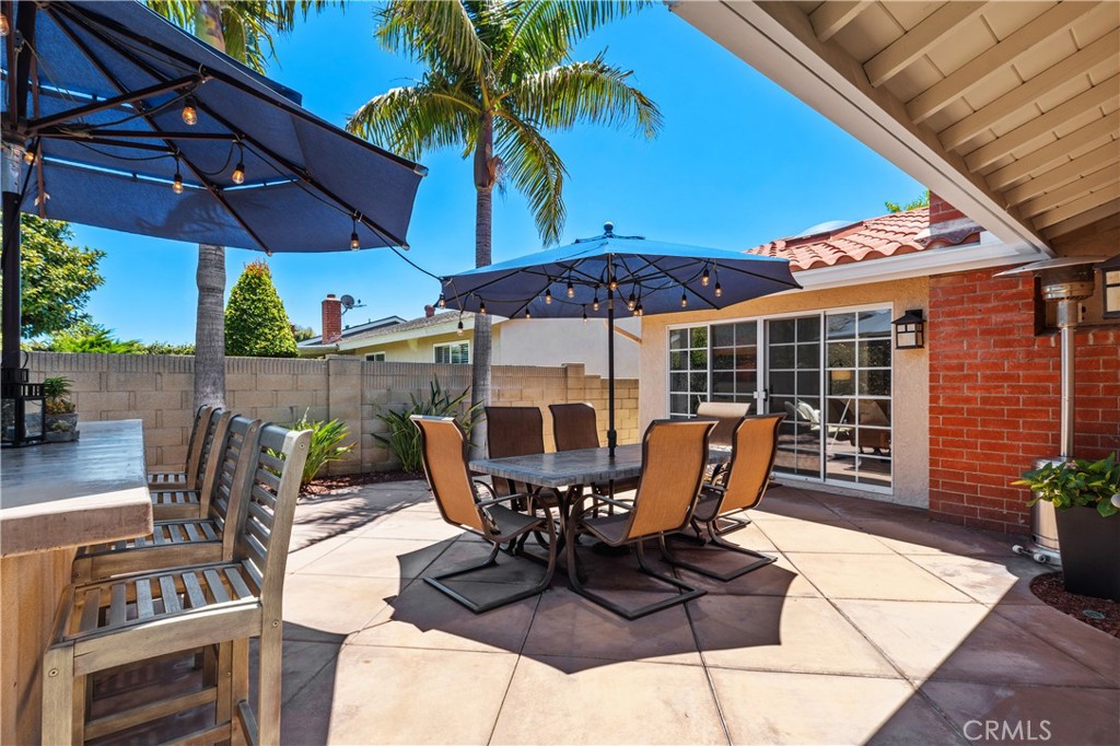 4589 Hazelnut Avenue