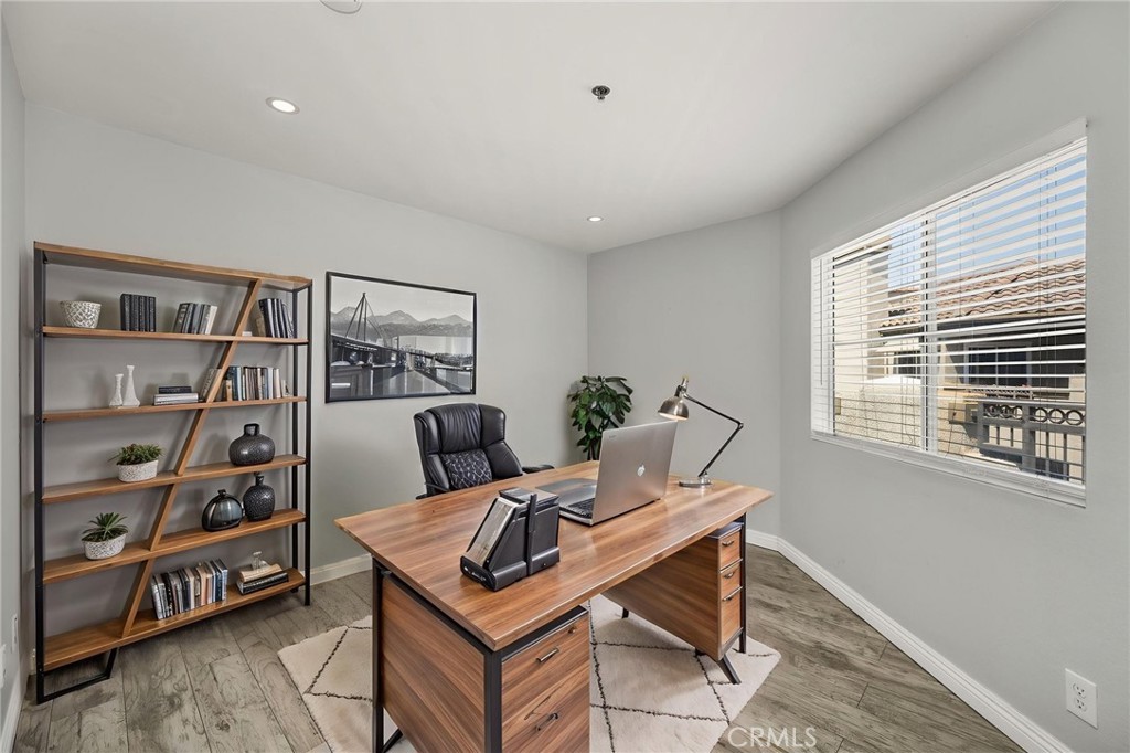 310 Lake Street 301