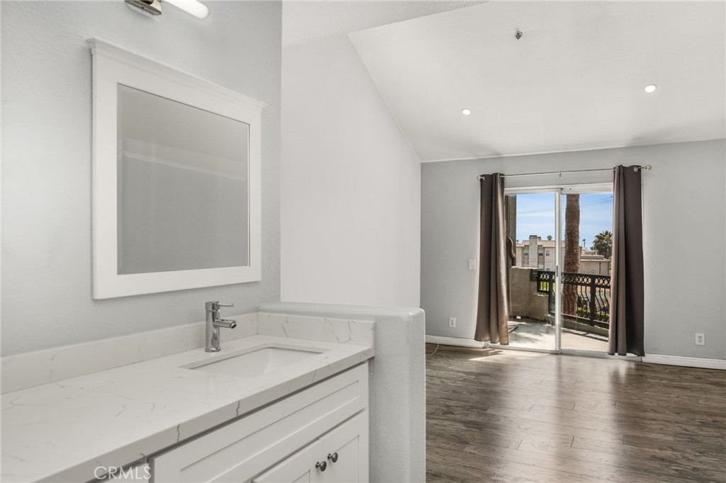 310 Lake Street 301