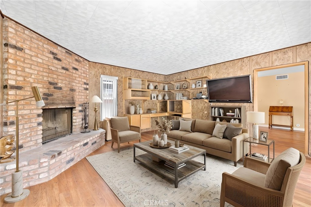 2601 Bruce Lane