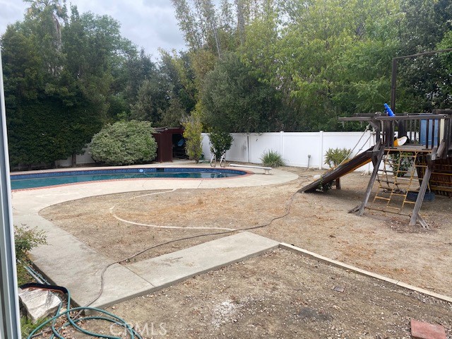 2129 El Rancho
