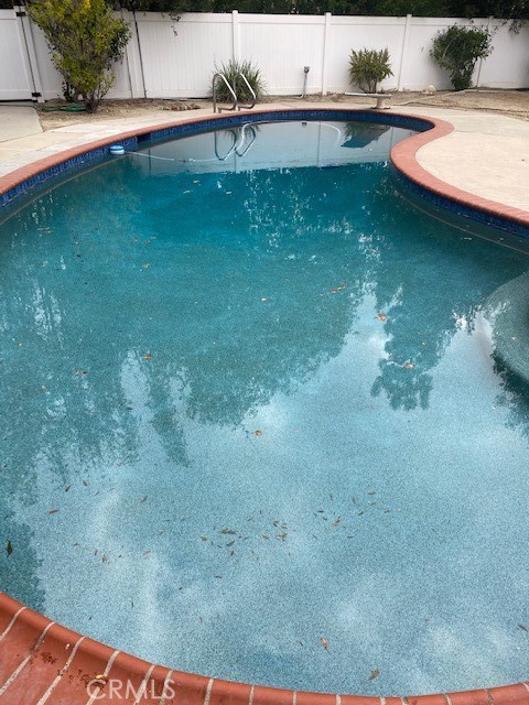 2129 El Rancho