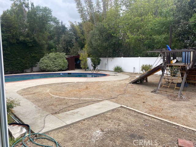 2129 El Rancho