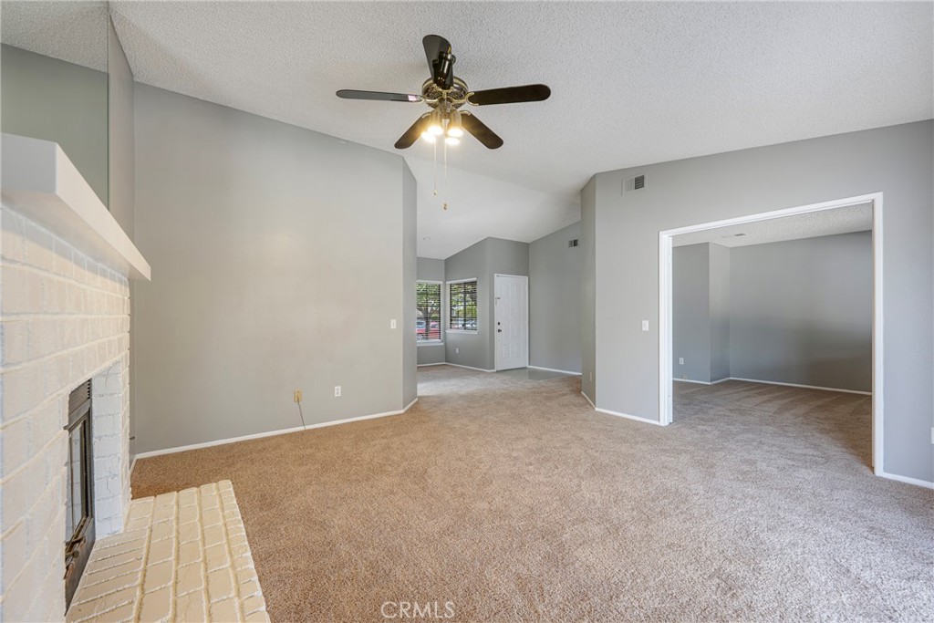 9330 Westeria