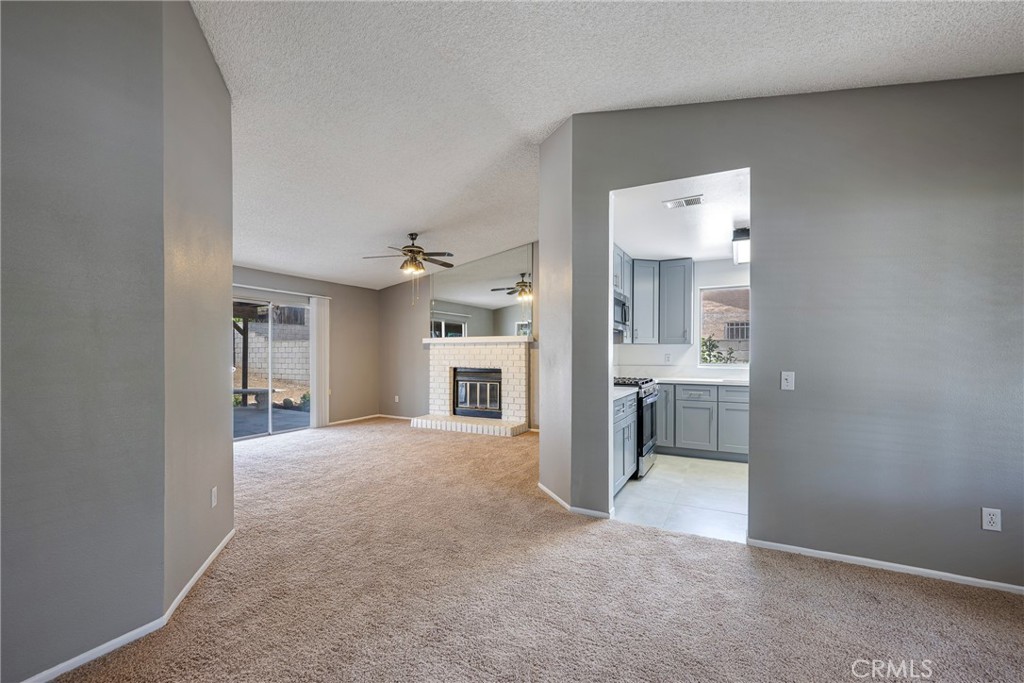 9330 Westeria