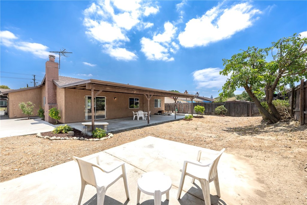9330 Westeria
