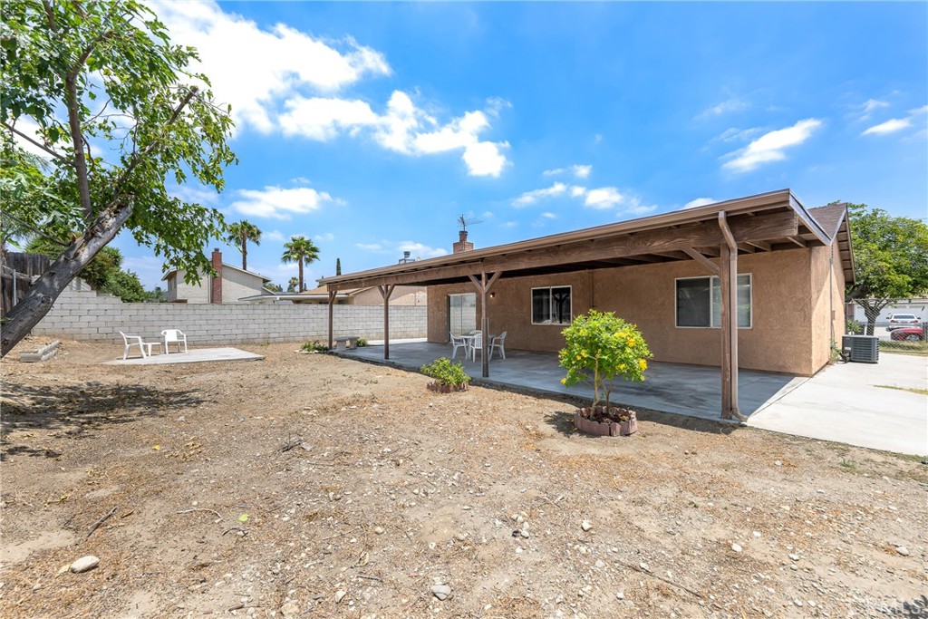 9330 Westeria