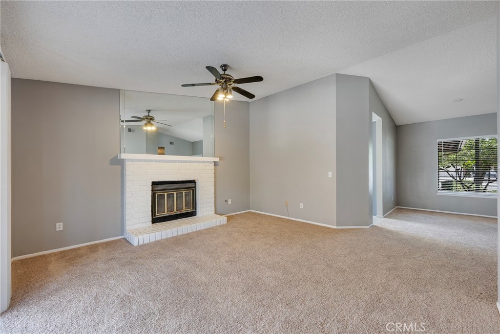 9330 Westeria