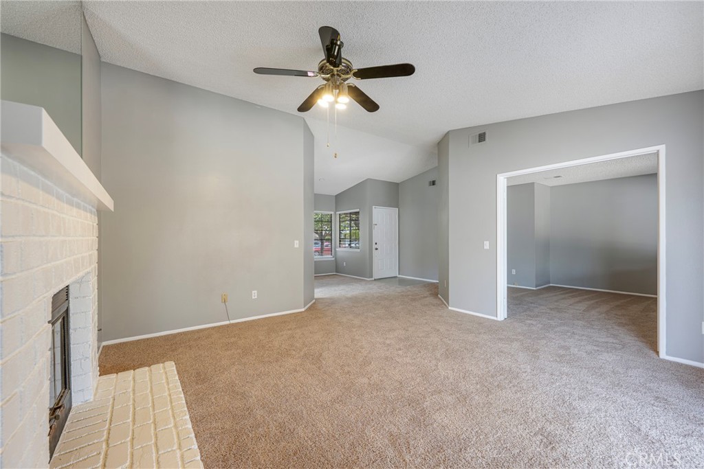 9330 Westeria
