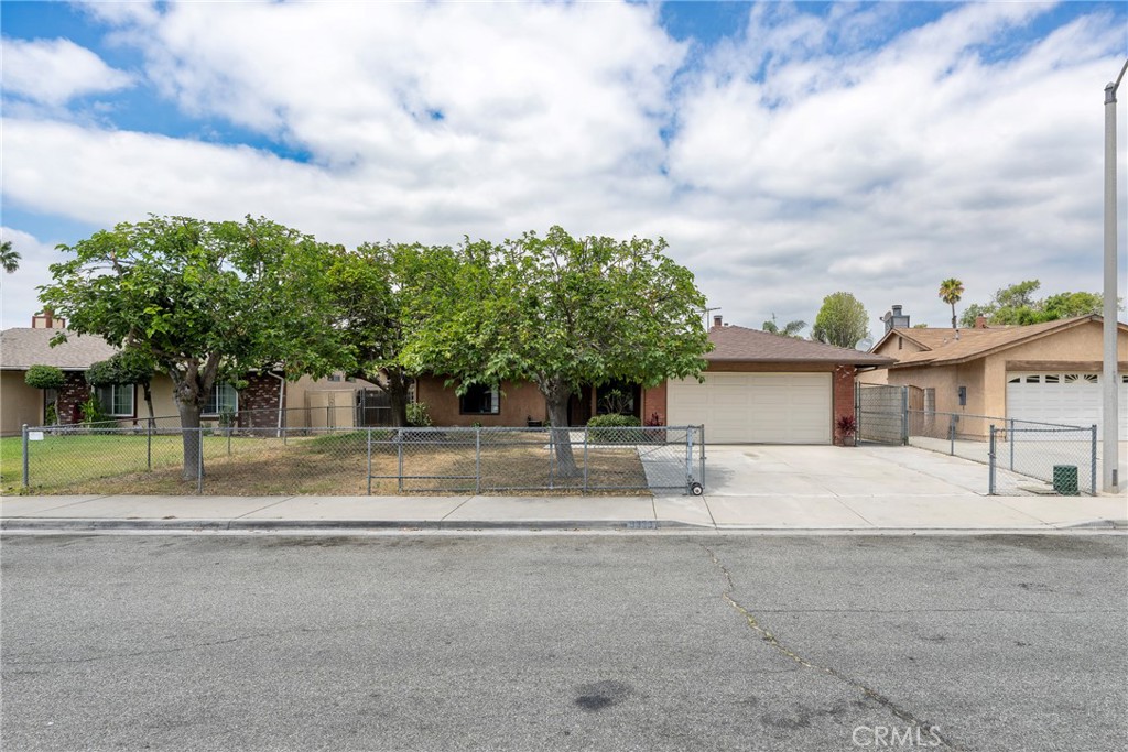 9330 Westeria