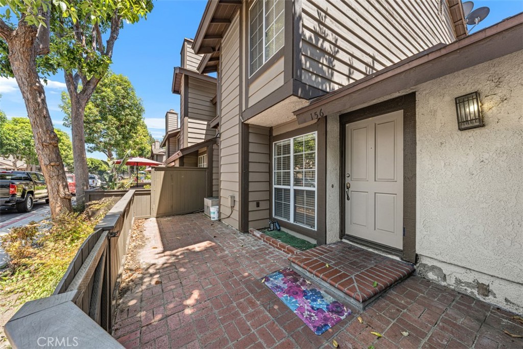 2322 S Mira Court