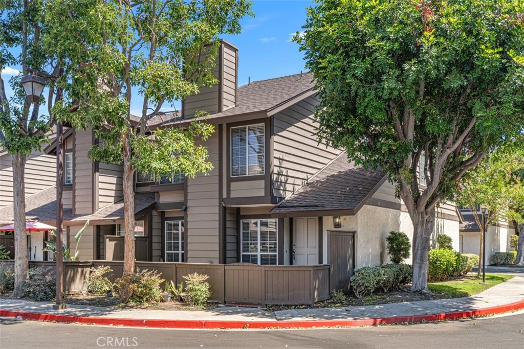 2322 S Mira Court