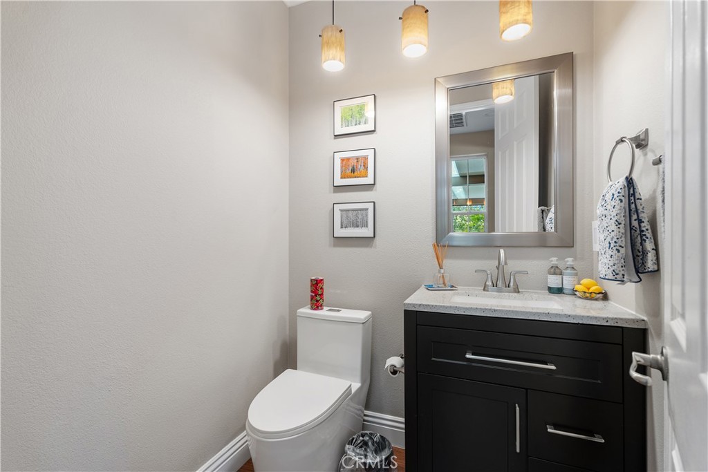 71 Via Santo Tomas