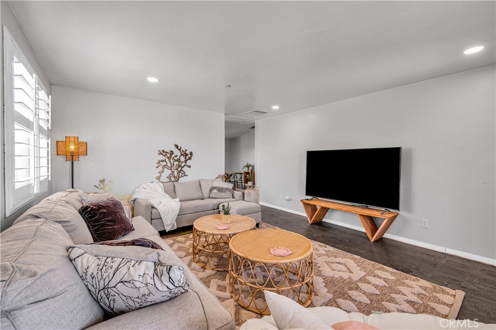 7381 Sunset Road