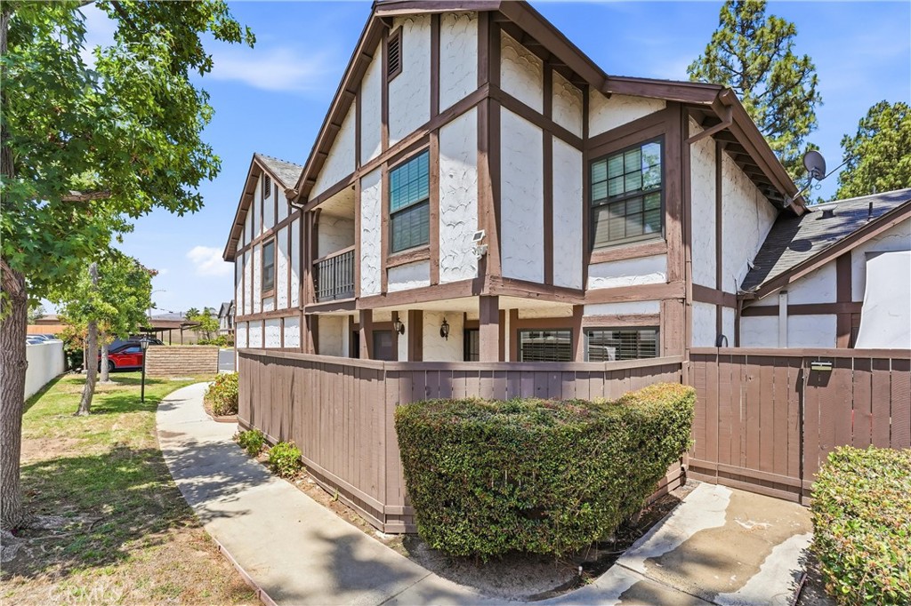 1501 Canterbury 19/C