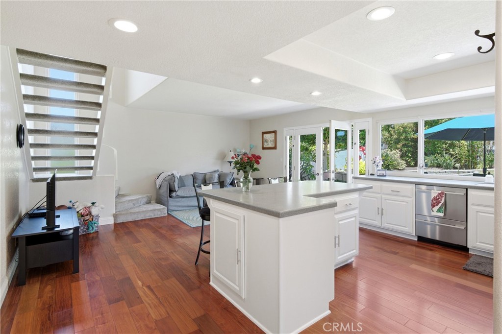9451 Candlewood