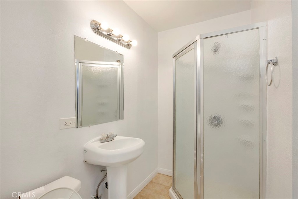 515.5 Broadway E