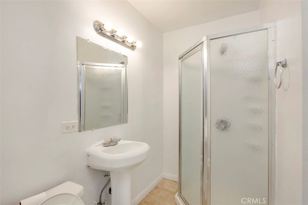 515.5 Broadway E
