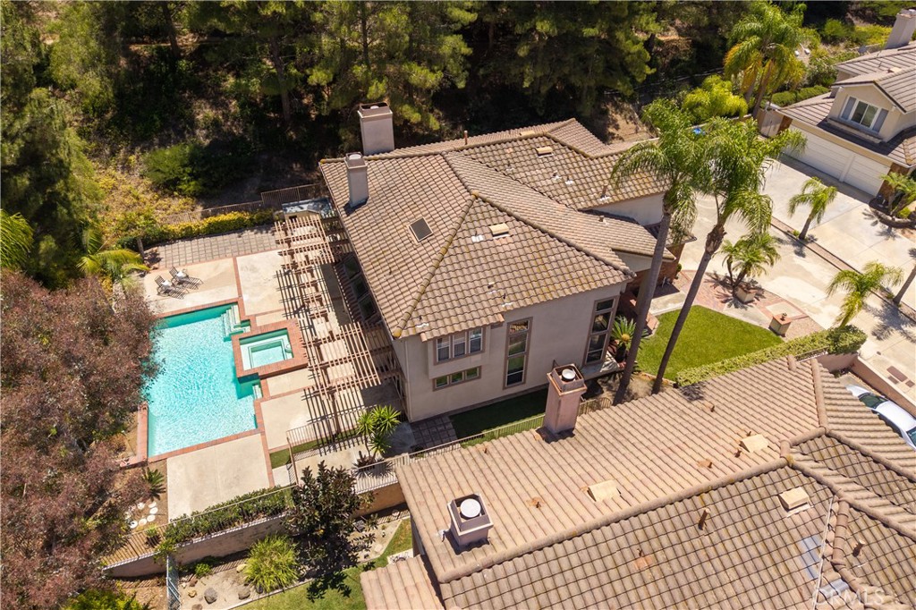 970 S Barton Court