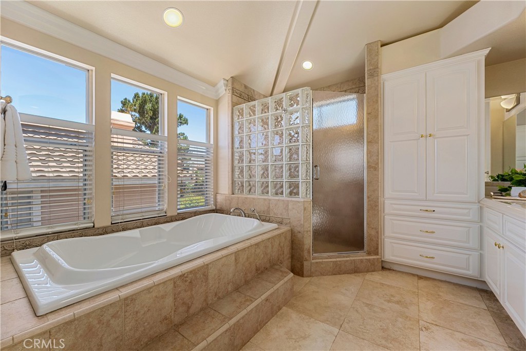 970 S Barton Court