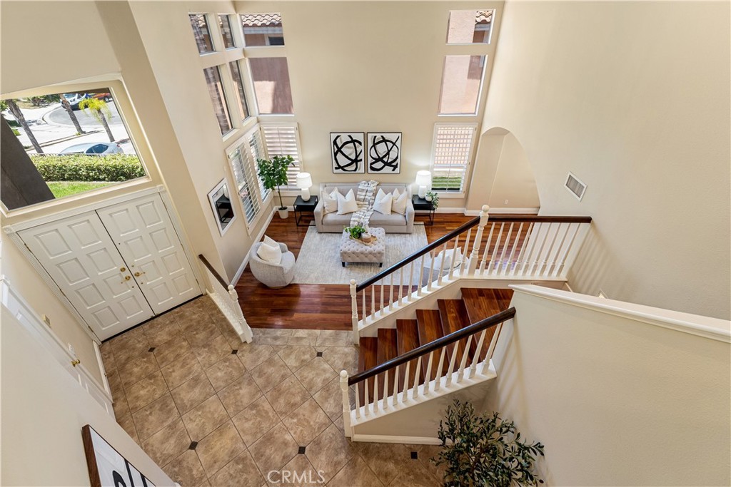 970 S Barton Court