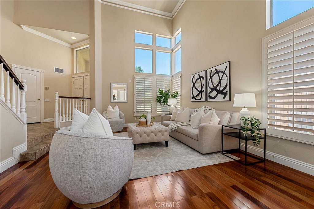 970 S Barton Court