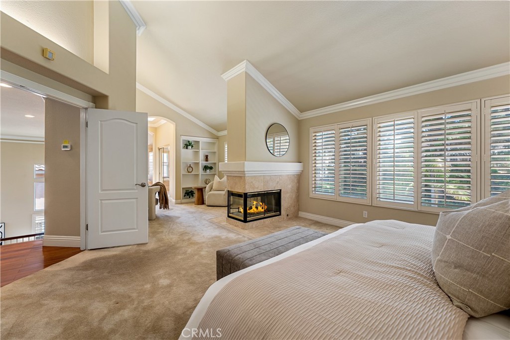 970 S Barton Court