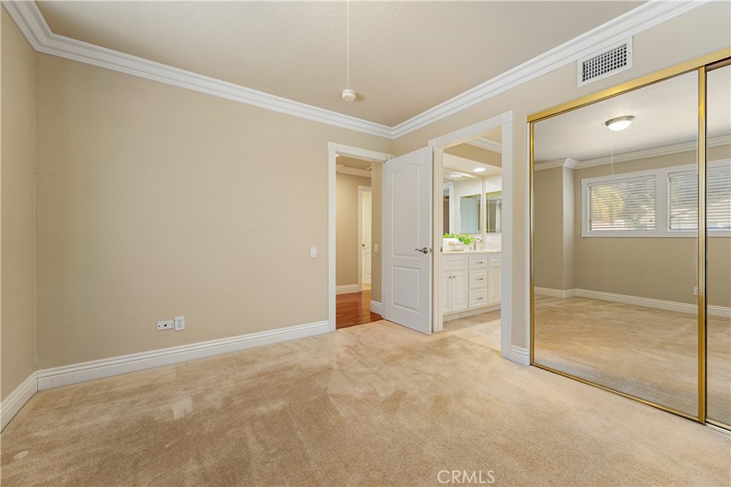 970 S Barton Court