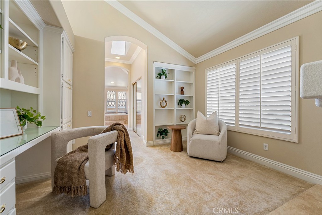 970 S Barton Court