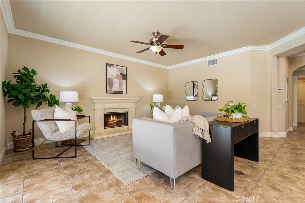 970 S Barton Court