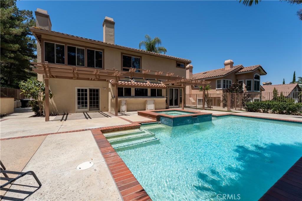 970 S Barton Court