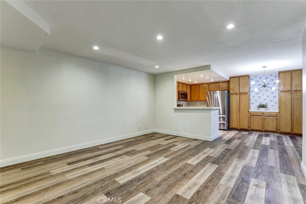 27343 Nicole Dr