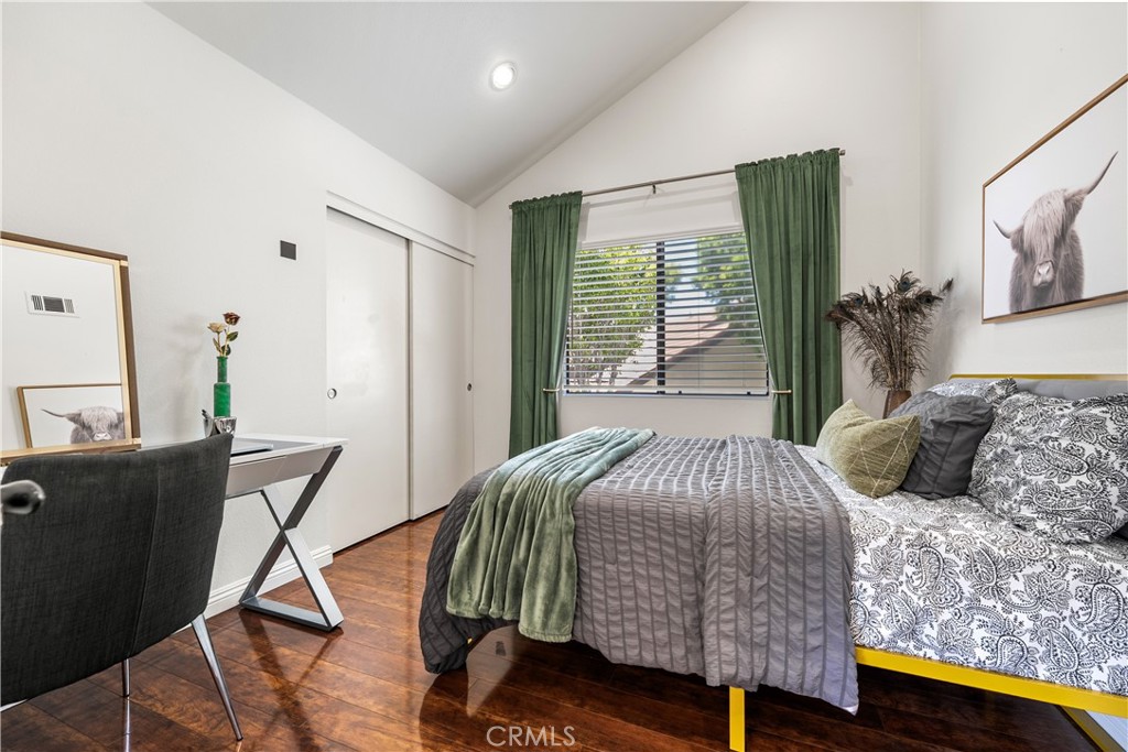 5185 E Fairfield